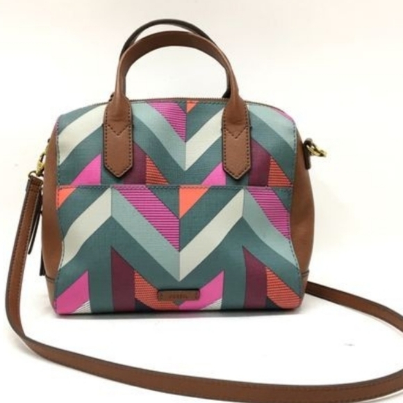 Fossil Fiona Satchel with Key Fob END OF YEAR CLEARANCE EXTRAVAGANZA - Picture 7 of 8